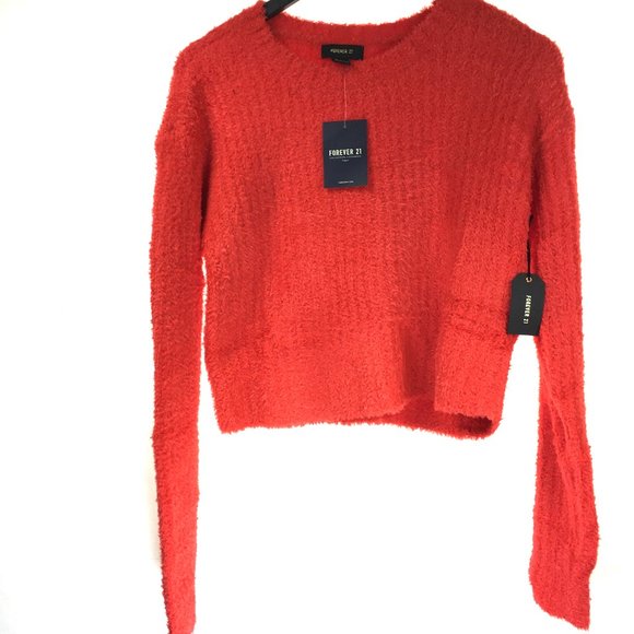 Forever 21 Tops - 🌺3/$15🌺NWT Red Fluffy Knitted Sweater